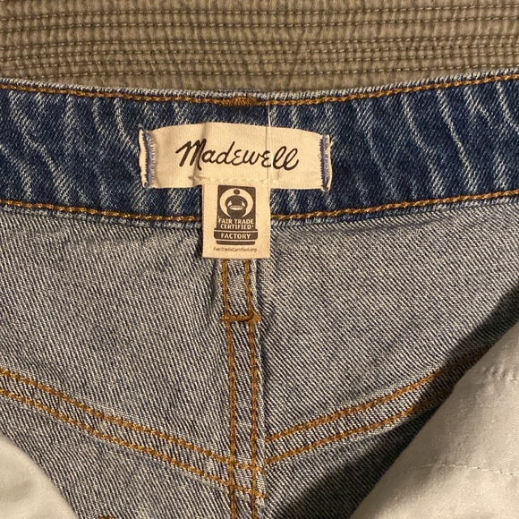 Madewell “The Perfect Jean Short” Size 31 Curvy - Picture 5 of 8